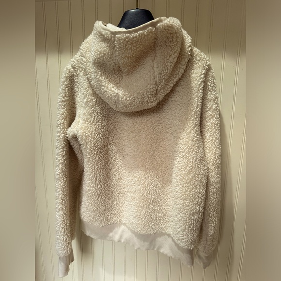 Athleta Girl So Snug Sherpa Jacket Size Large - Picture 3 of 4